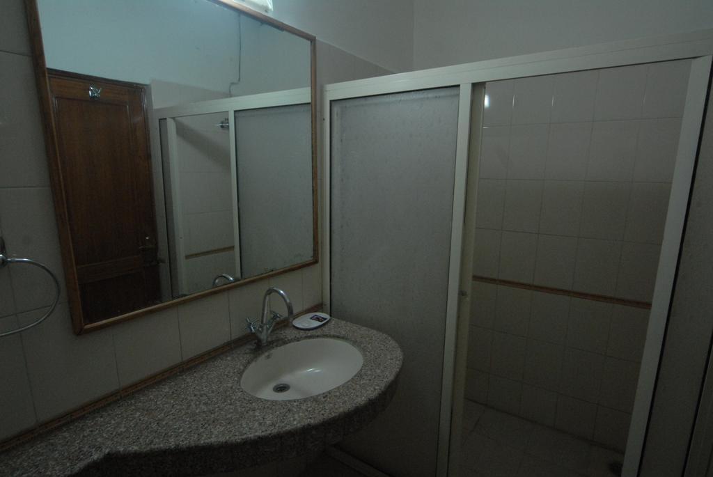 The Komfort Inn Chandigarh Bilik gambar